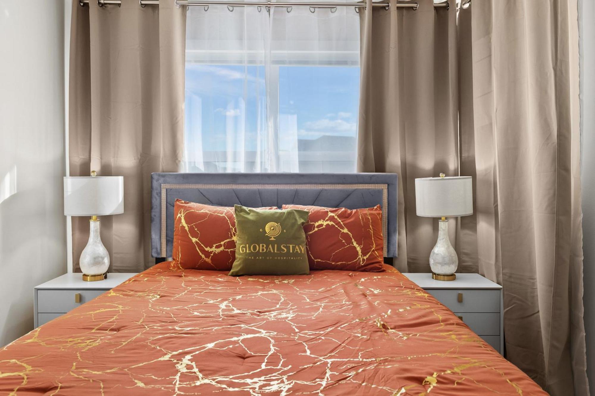 Globalstay New Apartments In Cranbrook Free Street Parking YYC Eksteriør billede