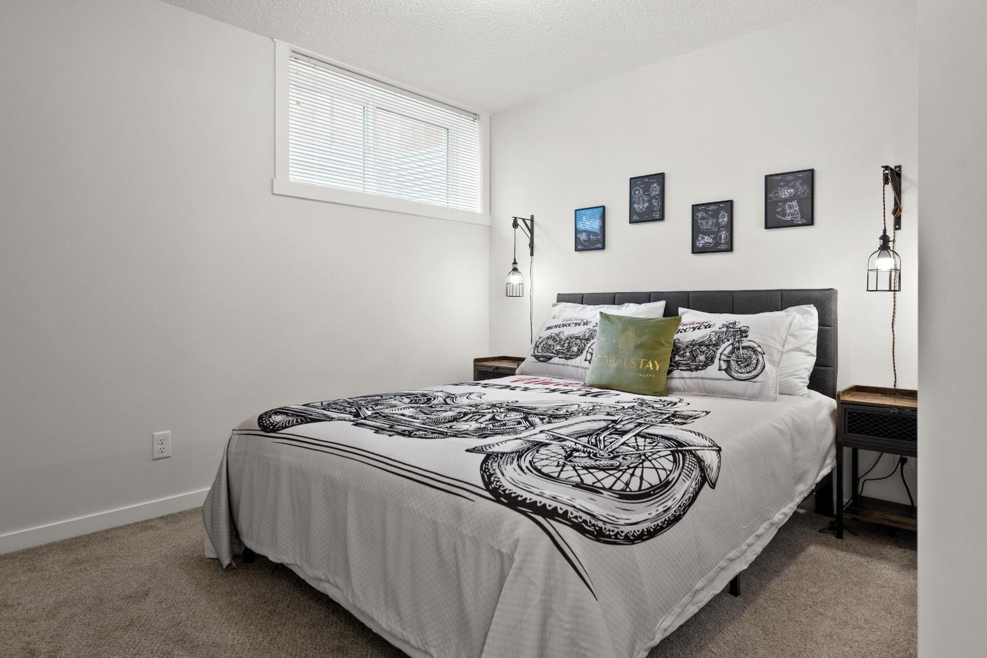 Globalstay New Apartments In Cranbrook Free Street Parking YYC Eksteriør billede