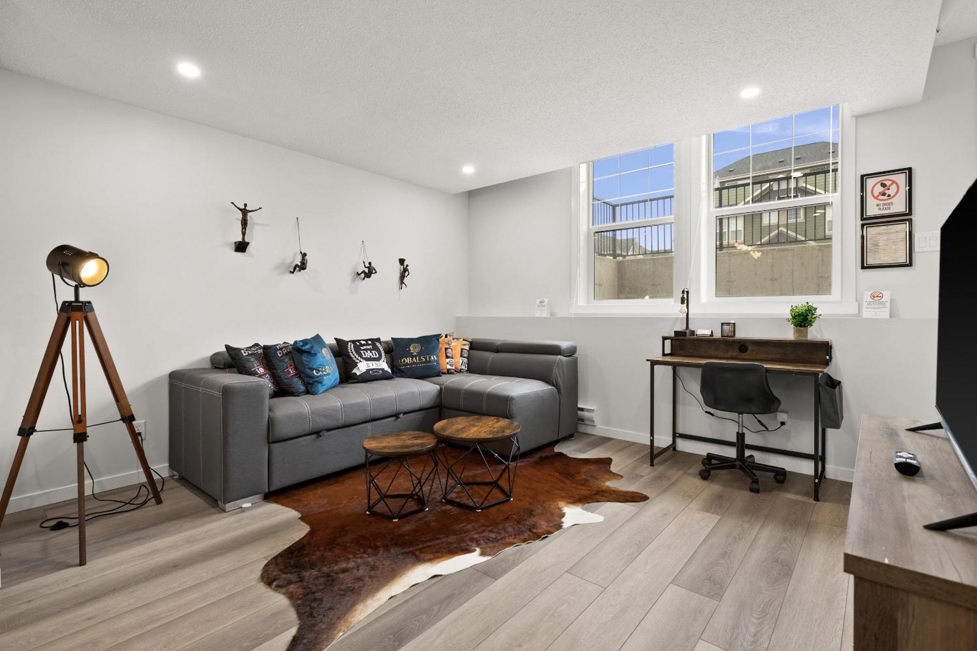 Globalstay New Apartments In Cranbrook Free Street Parking YYC Eksteriør billede