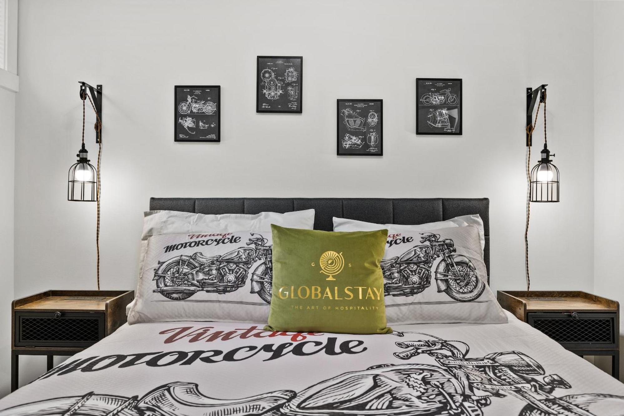 Globalstay New Apartments In Cranbrook Free Street Parking YYC Eksteriør billede